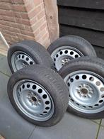 set winterbanden toyota verso , maat 205 55 r16, Gebruikt, 16 inch, Banden en Velgen, 205 mm