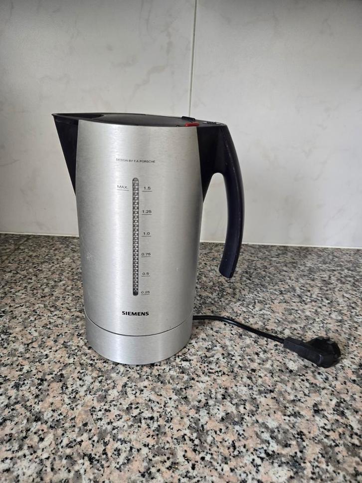 Siemens waterkoker Porsche design, Witgoed en Apparatuur, Waterkokers, Gebruikt, 1 tot 2 liter, Ophalen of Verzenden