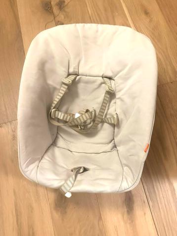 Stokke Newborn Set (Oud Model) met 2 hoezen beschikbaar voor biedingen