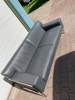 Leolux Adartne design bank, leer, grijs / rvs frame, netjes, Huis en Inrichting, Ophalen, 150 tot 200 cm, Driepersoons, Zo goed als nieuw