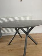 Te koop een ronde eettafel, Huis en Inrichting, Tafels | Eettafels, 100 tot 150 cm, Rond, Ophalen of Verzenden, Zo goed als nieuw