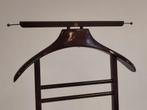 Vintage houten dressboy Fratelli dress boy hout Italiaans, Huis en Inrichting, Woonaccessoires | Kapstokken, Gebruikt, ., 100 tot 150 cm