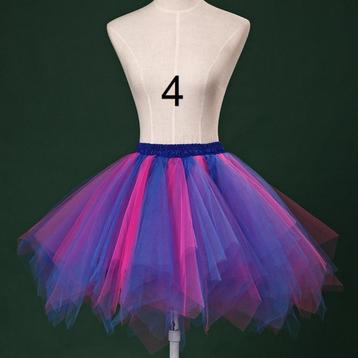 SALES! Blauwe roze meerlaagse petticoat maat OS beschikbaar voor biedingen