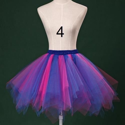 SALES! Blauwe roze meerlaagse petticoat maat OS, Kleding | Dames, Carnavalskleding en Feestkleding, Nieuw, Kleding, Carnaval, Maat 38/40 (M)