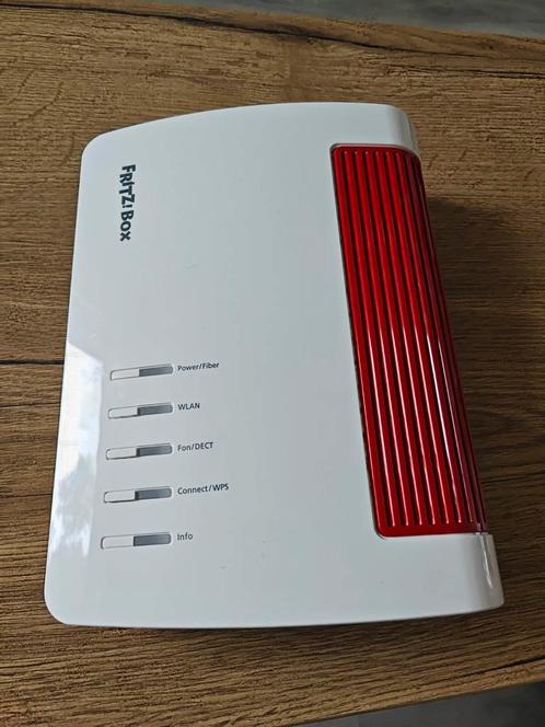 Fritzbox 5590 Fiber AON, Computers en Software, Routers en Modems, Zo goed als nieuw, Router met modem, Ophalen of Verzenden