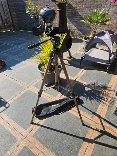 Hama statief met handige draag tas, Audio, Tv en Foto, Optische apparatuur | Telescopen, Zo goed als nieuw, Minder dan 80 mm, Ophalen