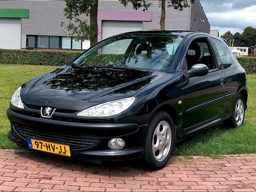 Peugeot 206 1.4 XS / LM-V / Elektr.Rmn / Centrale-V /, Auto's, Peugeot, Particulier, ABS, Airbags, Bluetooth, Centrale vergrendeling