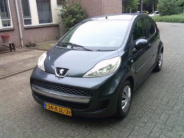 Peugeot 107 1.0 12V 5DR 2010 Grijs beschikbaar voor biedingen