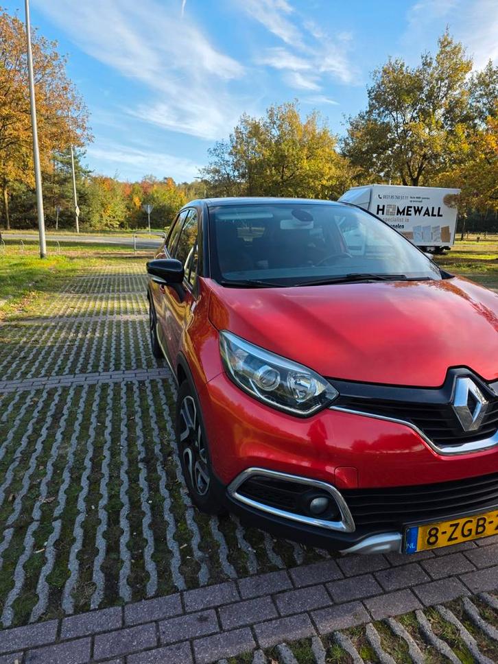 Renault Captur 1.2 TCE 120 EDC 2015 Rood, Auto's, Renault, Particulier, Captur, Benzine, C, SUV of Terreinwagen, Automaat, Origineel Nederlands