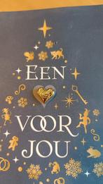 Efteling Pin Medewerker - Hartje 2024 kerst, Ophalen of Verzenden, Nieuw, Speldje of Pin