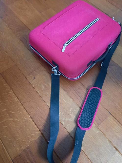 Ikea briefcase laptop koffer. Rose, fuchsia kleur, Sieraden, Tassen en Uiterlijk, Koffers, Gebruikt, Hard kunststof, Minder dan 50 cm
