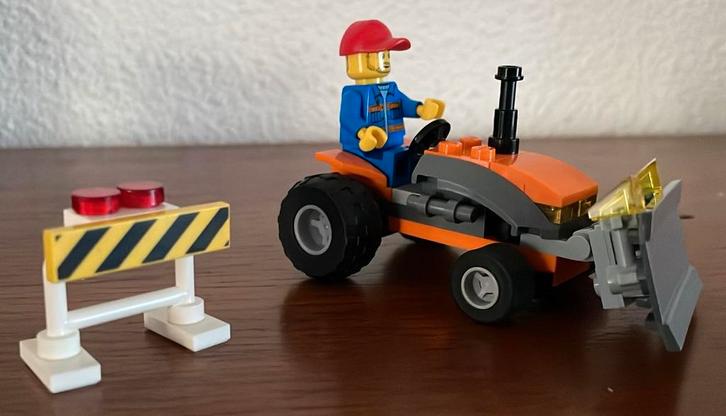 Lego City 30353 “Buldozer”, Kinderen en Baby's, Speelgoed | Duplo en Lego, Zo goed als nieuw, Lego, Complete set, Ophalen of Verzenden