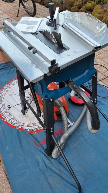 HMB 210 MM CIRKELZAAGMASCHINE MET STOFAFZUIGING I.N.S.T beschikbaar voor biedingen
