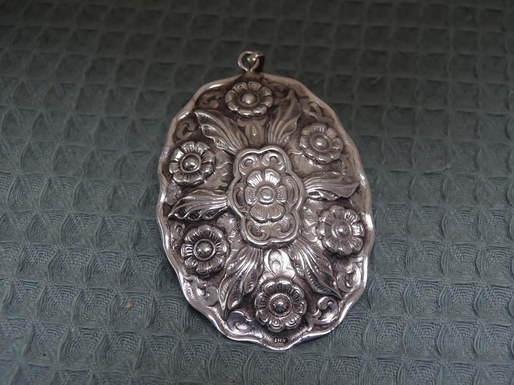 Zilveren hanger, Antiek en Kunst, Antiek | Goud en Zilver, Verzenden, Zilver