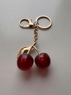 Kers Bag charm / key chain, Ophalen of Verzenden, Nieuw, Merk