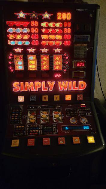 Te koop gokkast Simply wild, Verzamelen, Automaten | Gokkasten en Fruitautomaten, Gebruikt, Euro, Met sleutels, Ophalen