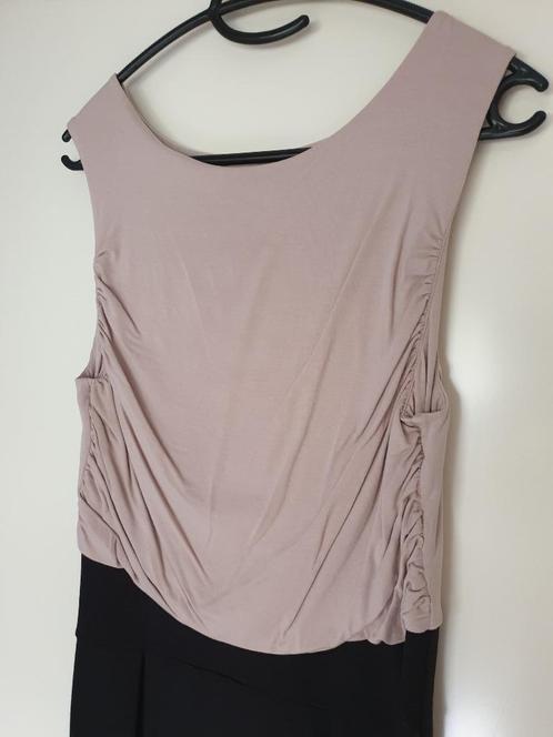 Prachtige Kocca set: mouwloze jurk met jasje maat L, Kleding | Dames, Jurken, Zo goed als nieuw, Maat 38/40 (M), Zwart, Knielengte
