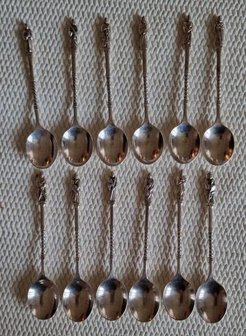 Nieuwpoort 12 apostelen. Koffie- of theelepels. Compleet beschikbaar voor biedingen