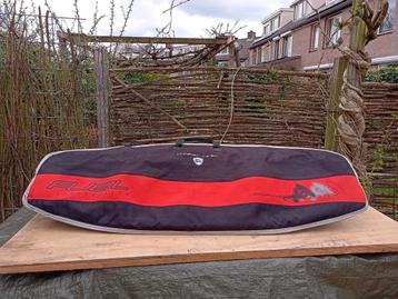 Boardbag voor een wakeboard of kiteboard
