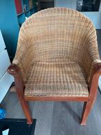 Rotan stoel met houten frame, Huis en Inrichting, Stoelen, Ophalen, Gebruikt, Bruin, Eén