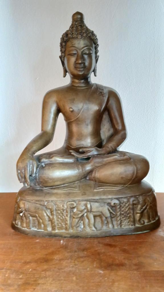 Antieke Bronzen beeld van Buddha Shakyamuni, Huis en Inrichting, Woonaccessoires | Boeddhabeelden, Gebruikt, Ophalen of Verzenden