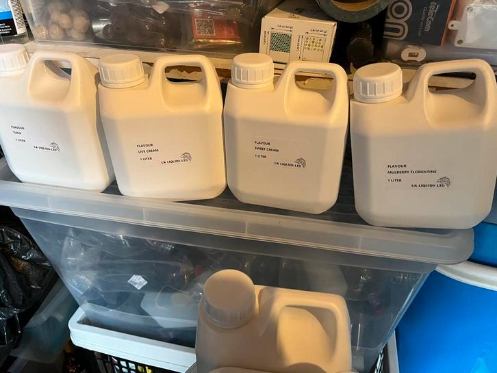 KARPER BOILIE FLAVOURS UIT ENGELAND HOGE CONCENTRATIE, Watersport en Boten, Hengelsport | Karpervissen, Nieuw, Complete set, Ophalen of Verzenden