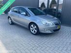 Opel Astra 1.6 Turbo GT | NAP | Trekhaak, Voorwielaandrijving, Euro 5, 4 cilinders, 179 pk