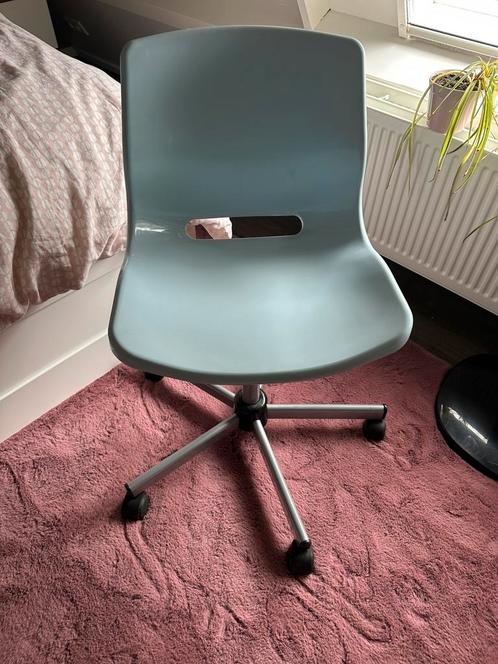 Bureau stoel ikea, Huis en Inrichting, Bureaustoelen, Zo goed als nieuw, Blauw, Ophalen