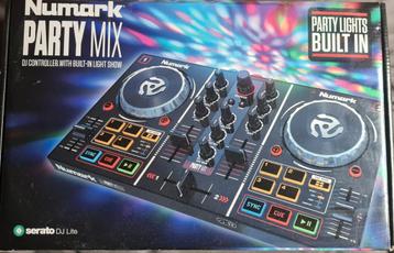 Numark Serato DJ Lite set party lights beschikbaar voor biedingen