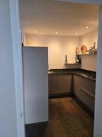 Moderne Grijze hoogglans U VORM KEUKEN, Huis en Inrichting, Keuken | Complete keukens, Ophalen, U-keuken, Graniet of Steen, Grijs