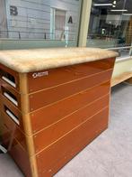 Turnkast, Gymnastiek Kast. Vintage., Sport en Fitness, Ophalen, Gebruikt, Materiaal