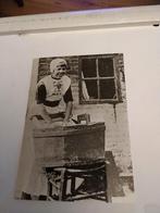 URK. AAN DE WAS ( MARIJTJE DE VRIES), Ophalen of Verzenden, Klederdracht