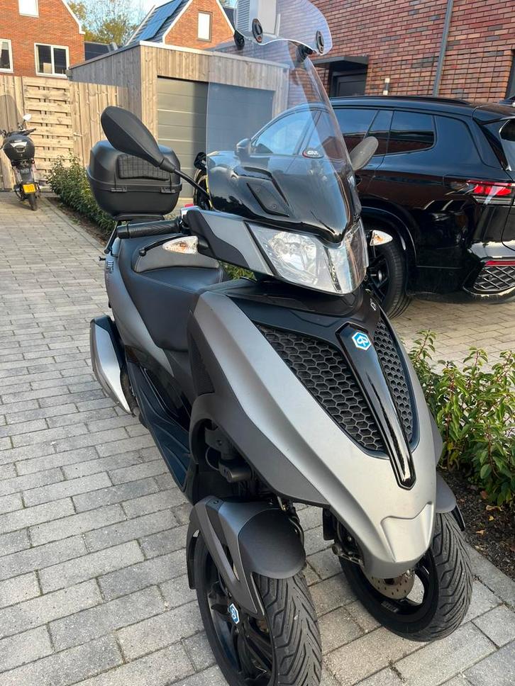 Piaggio yourban 300., Motoren, Motoren | Piaggio, Particulier, Ophalen of Verzenden