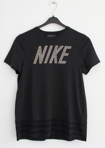 Sportshirt van Nike 156-168 cm beschikbaar voor biedingen