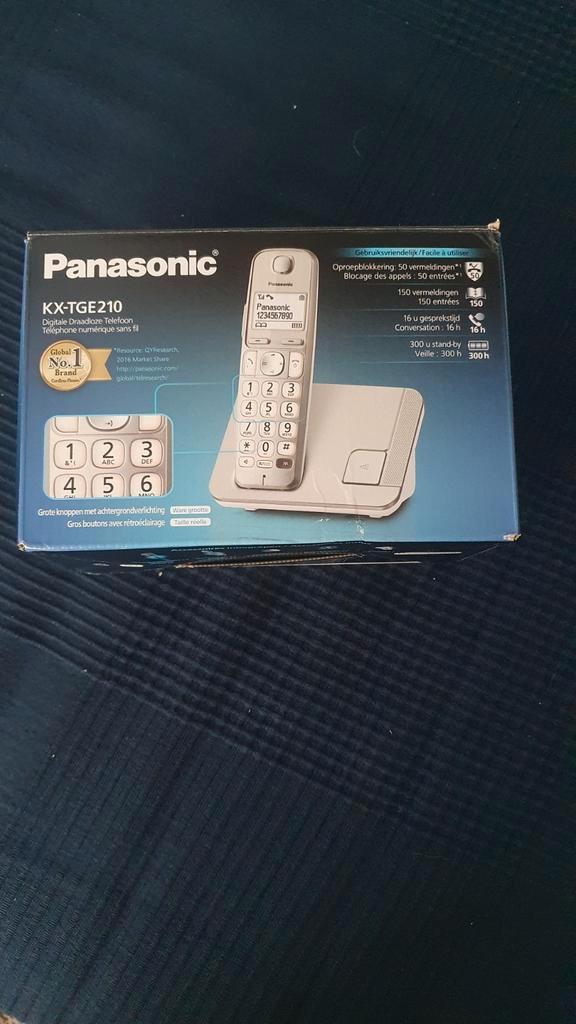 Panasonic KX-TGE210 NIEUW, Telecommunicatie, Vaste telefoons | Handsets en Draadloos, Nieuw, 1 handset, Ophalen of Verzenden