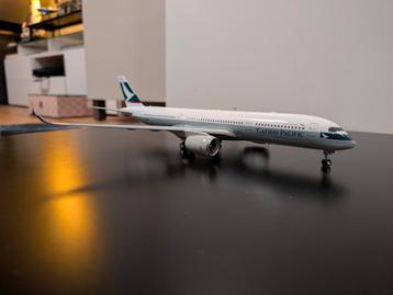 Cathay Pacific A350-900 1:200 Eagle  beschikbaar voor biedingen