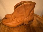 Pollini Cognac Laarsjes Maat 40 - Stijlvol en Prachtig!, Ophalen of Verzenden, Zo goed als nieuw, Bruin, Lage of Enkellaarzen