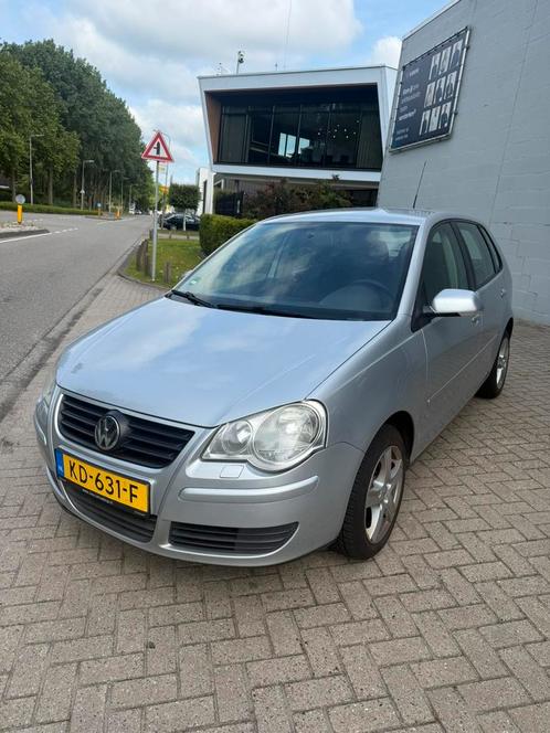 Volkswagen Polo 1.2 47KW Cross Turijn Nieuwe APK, Auto's, Volkswagen, Bedrijf, Polo, Benzine, C, Hatchback, Handgeschakeld, Geïmporteerd