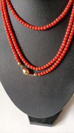 Oude lange ktting Bloedkoraal met antiek gouden Slot, 14 krt, Verzenden, Goud, Ketting, Met edelsteen