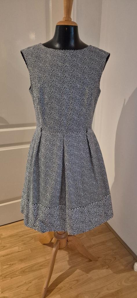 ESPRIT zomer jurk maat 42 NIEUWSTAAT, Kleding | Dames, Jurken, Zo goed als nieuw, Maat 42/44 (L), Zwart, Knielengte, Ophalen