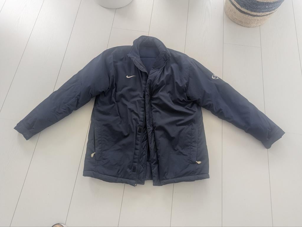 Donkerblauwe Nike jas. Maat M., Ophalen of Verzenden, Gedragen, Blauw