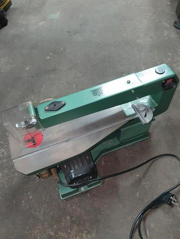 Figuurzaagmachine  beschikbaar voor biedingen