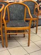 Set 11 stoelen 1 euro per stuk, Ophalen