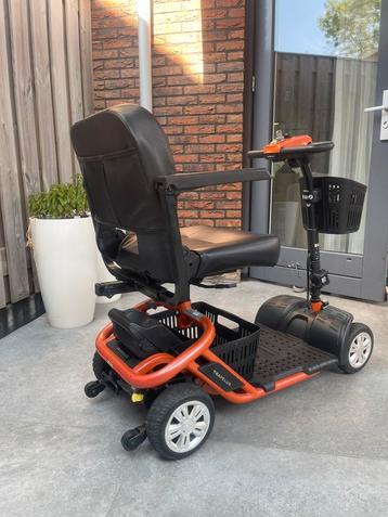 Degelijke 4-wiel scootmobiel uitstekende staat en opvouwbaar beschikbaar voor biedingen
