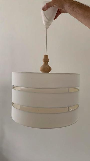 Hanglamp crème kleurig beschikbaar voor biedingen