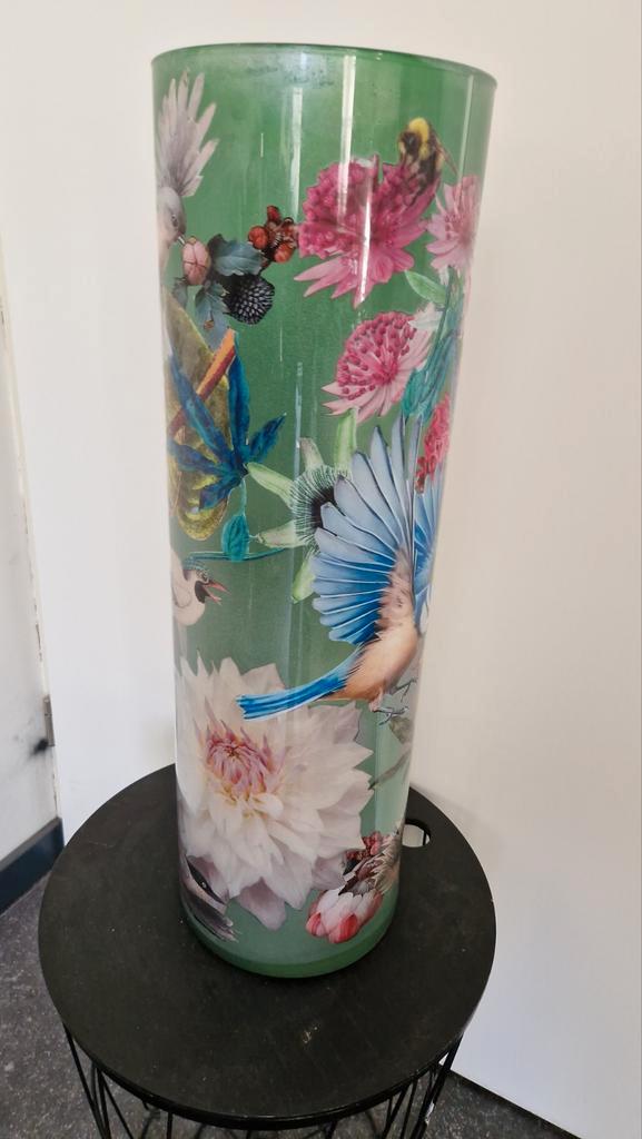 Hoge Vaas met Bloemen en Vogels - 60cm, Huis en Inrichting, Woonaccessoires | Vazen, Zo goed als nieuw, Overige kleuren, 50 tot 75 cm
