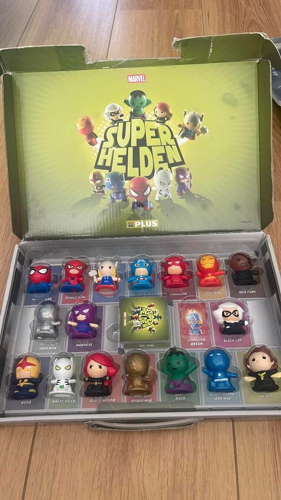 Superhelden plus marvel poppetjes, Verzamelen, Ophalen of Verzenden