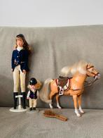 Paardrijden Barbie en Shelly met paardje, Ophalen of Verzenden, Pop