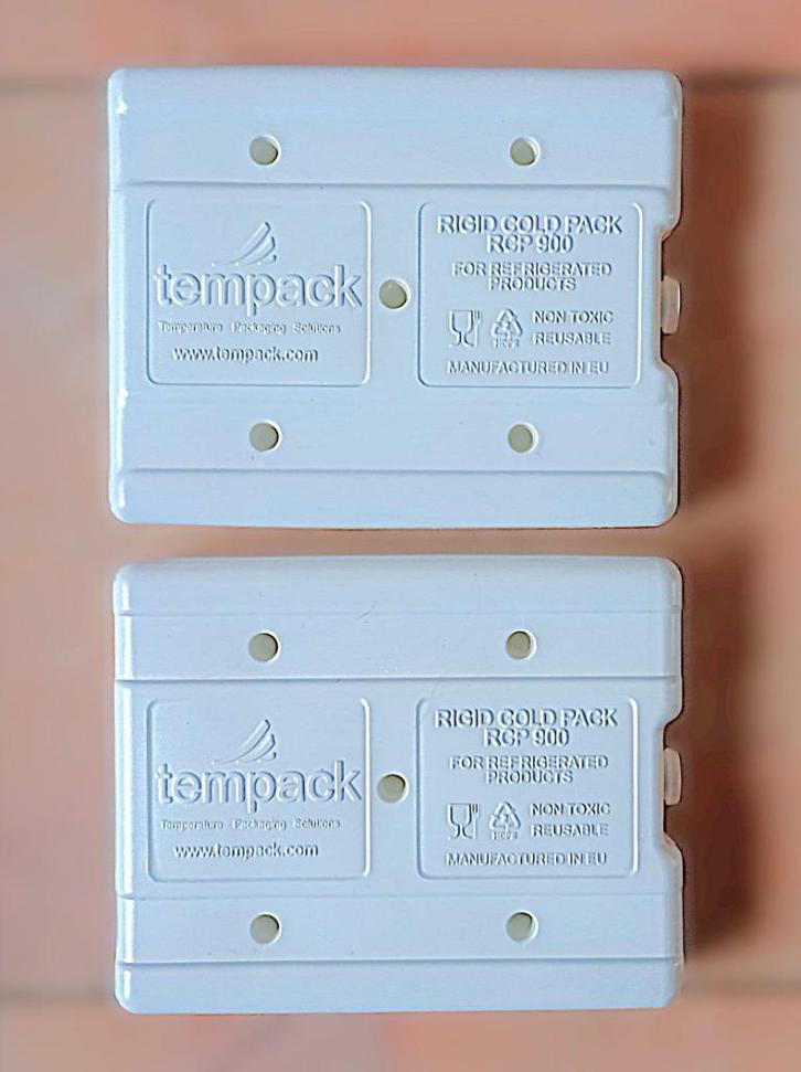 2 professionele Tempack koelelementen RCP 900 - 18x14x3,6 cm, Caravans en Kamperen, Koelboxen, Koel-accessoire, Koelelement, Ophalen of Verzenden