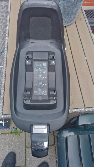 Isofix base beschikbaar voor biedingen